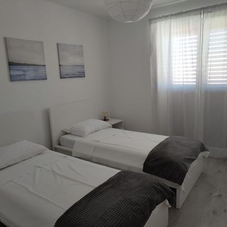 Apartma Stimec Izola Bagian luar foto